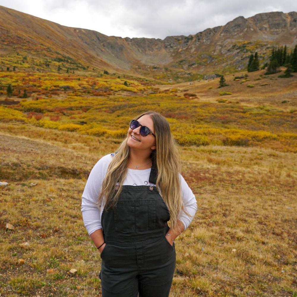 Meet your Posher, Alina